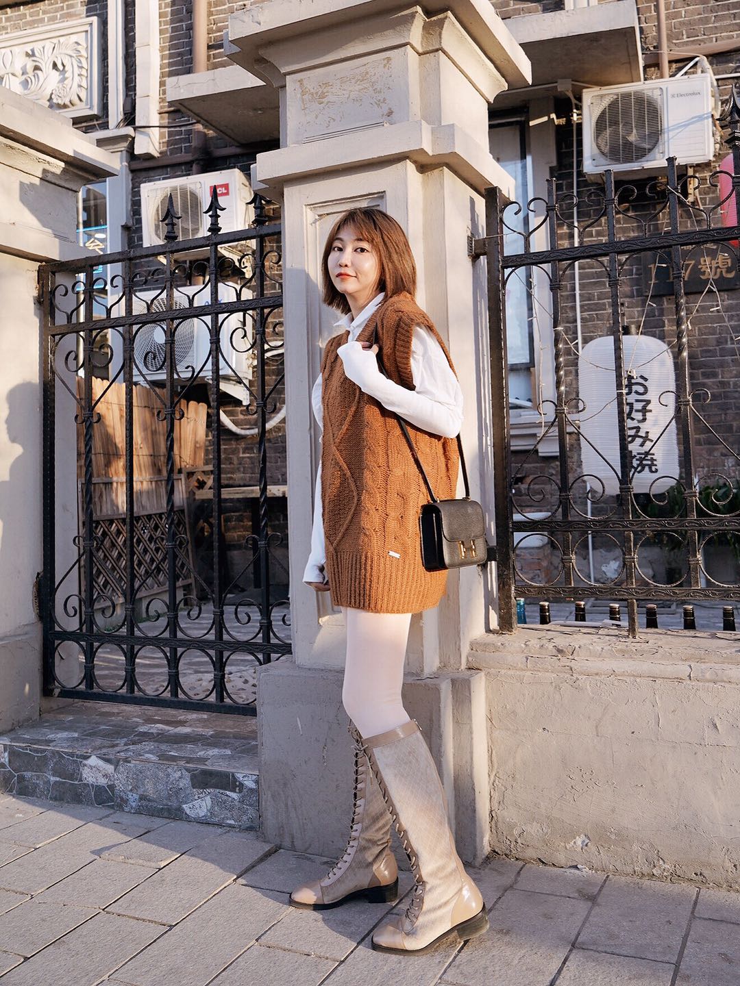 拉链长靴好看还是系带长靴好看,150-155小个子长靴系带