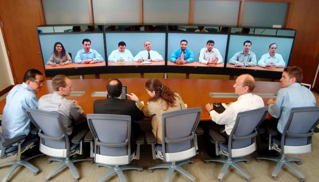 一个业务撑起300亿美金市值，Zoom是怎么做到的？