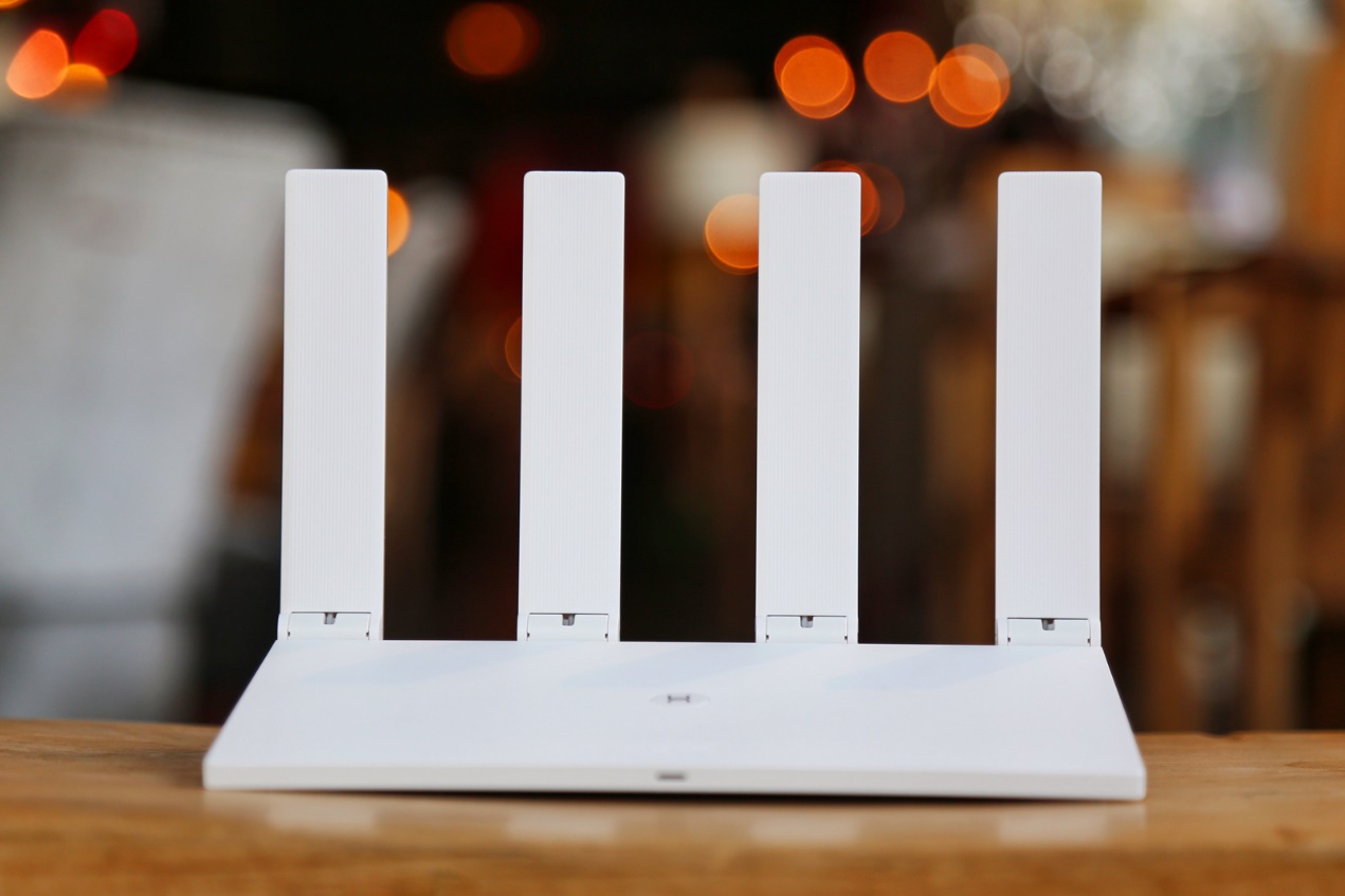 路由器双千兆和全千兆哪个好,华为和tplink的千兆路由器哪个好