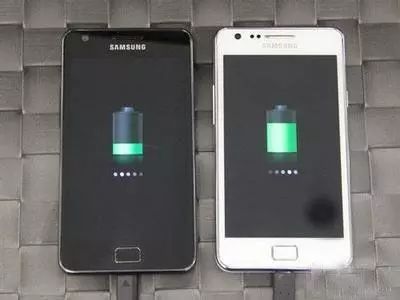 废旧手机扔掉太可惜,废旧的手机拆掉怎么利用