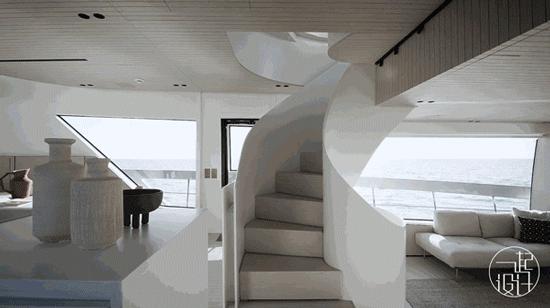 最豪华游艇别墅,一艘超级游艇多少钱