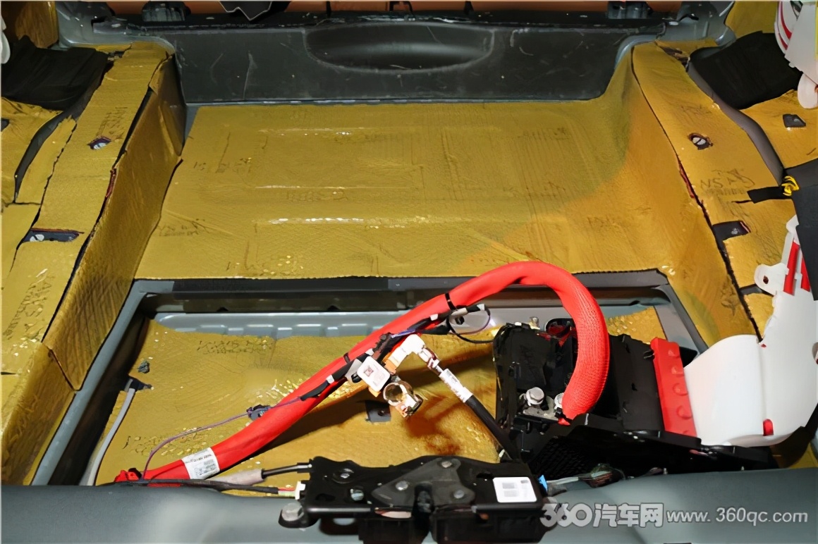 宝马x3隔音效果实测,宝马x3隔音实测