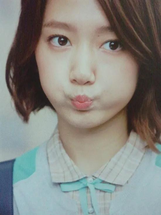 朴信惠高清年轻清纯照片,朴信惠金泰梨图片大全