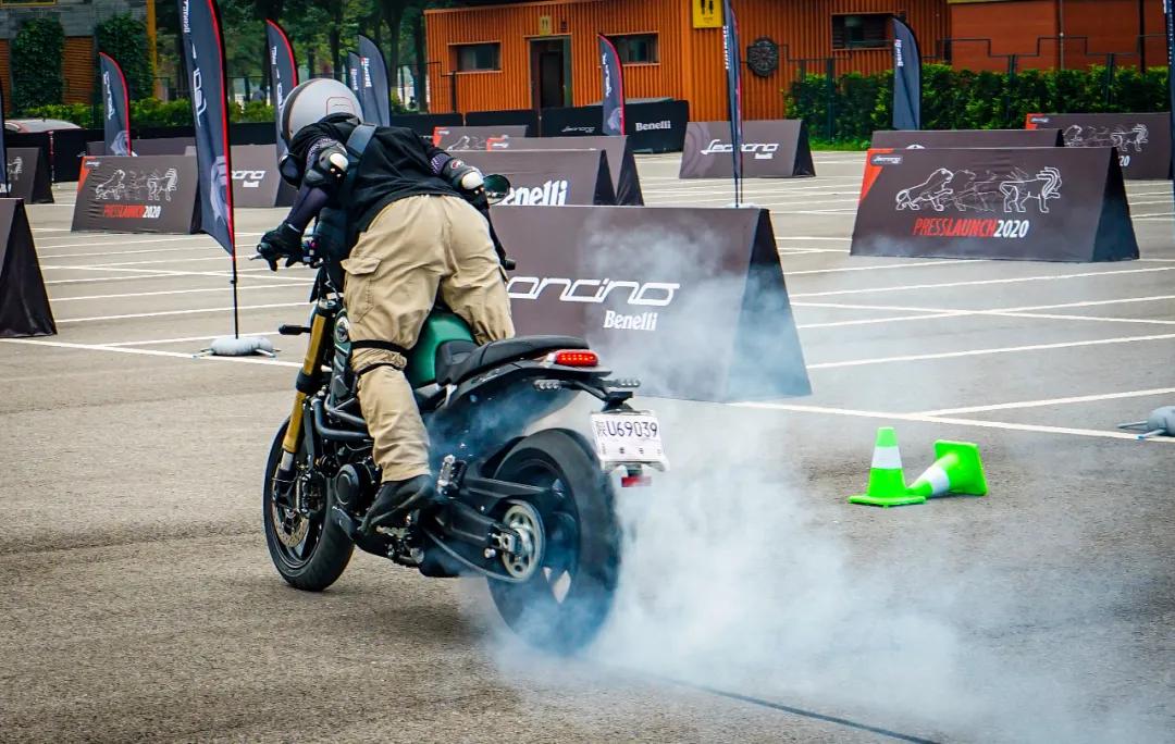 幼狮800新款动力,幼狮800改款