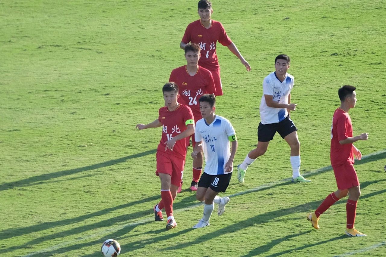 u20男足新疆比赛回顾,湖北u15男足勇夺全国冠军