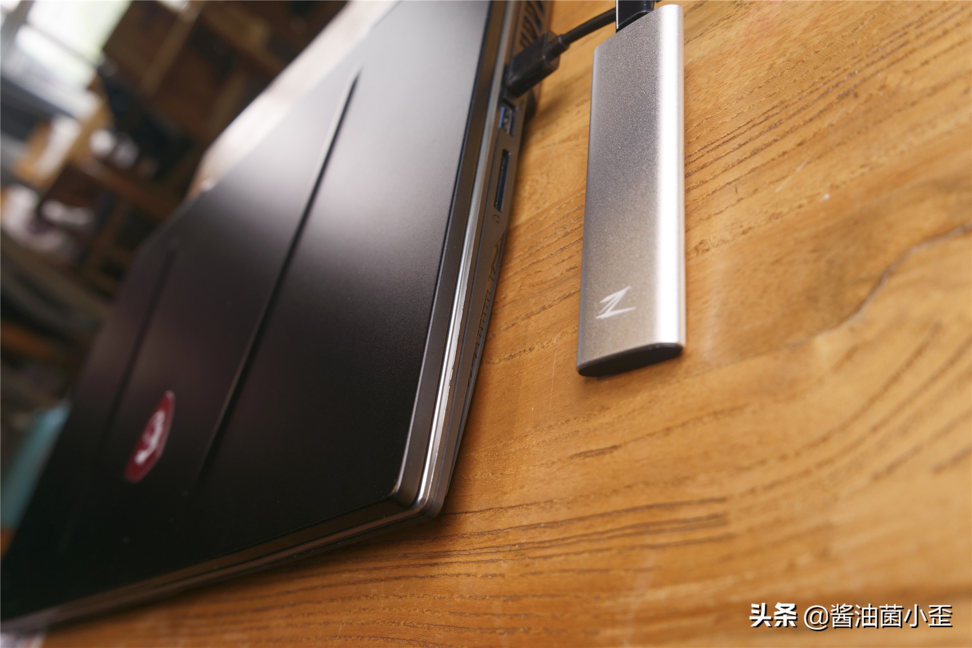 朗科移动固态硬盘1t,朗科z固态硬盘怎么样