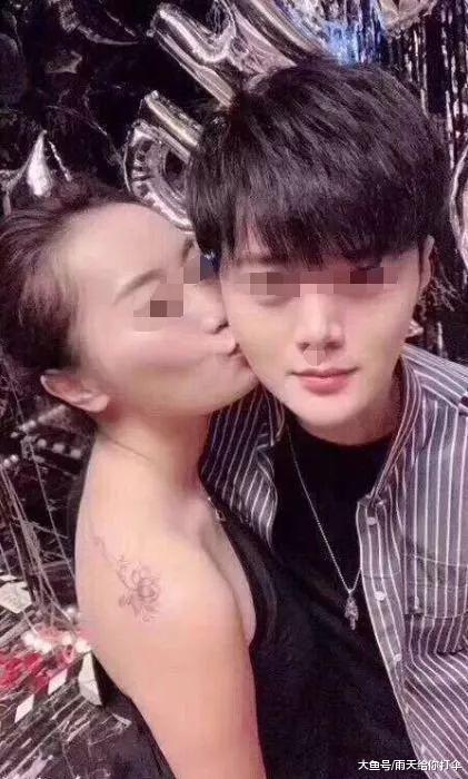 黄毅清黄奕事件,黄毅清深夜爆范冰冰猛料