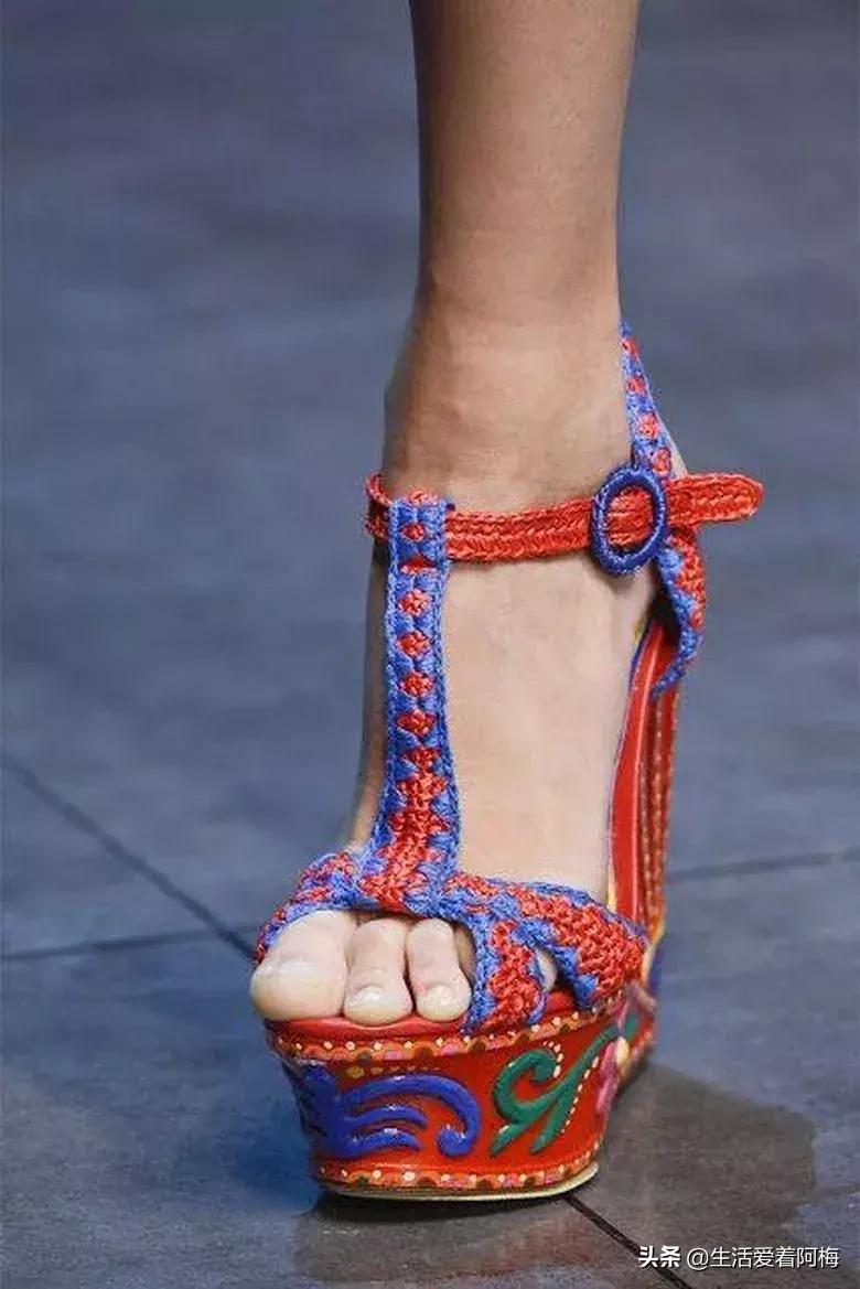 钩鞋收尾花边编织教程,鞋子怎么钩织