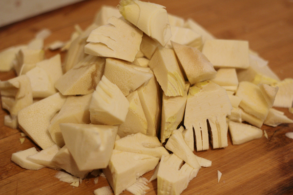 春笋烧肉做法最正宗,春笋烧肉的最佳吃法