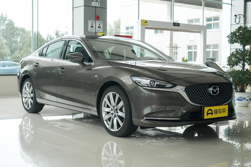 马自达阿特兹20192.0值不值得买,马自达阿特兹买2.5还是2.0的好