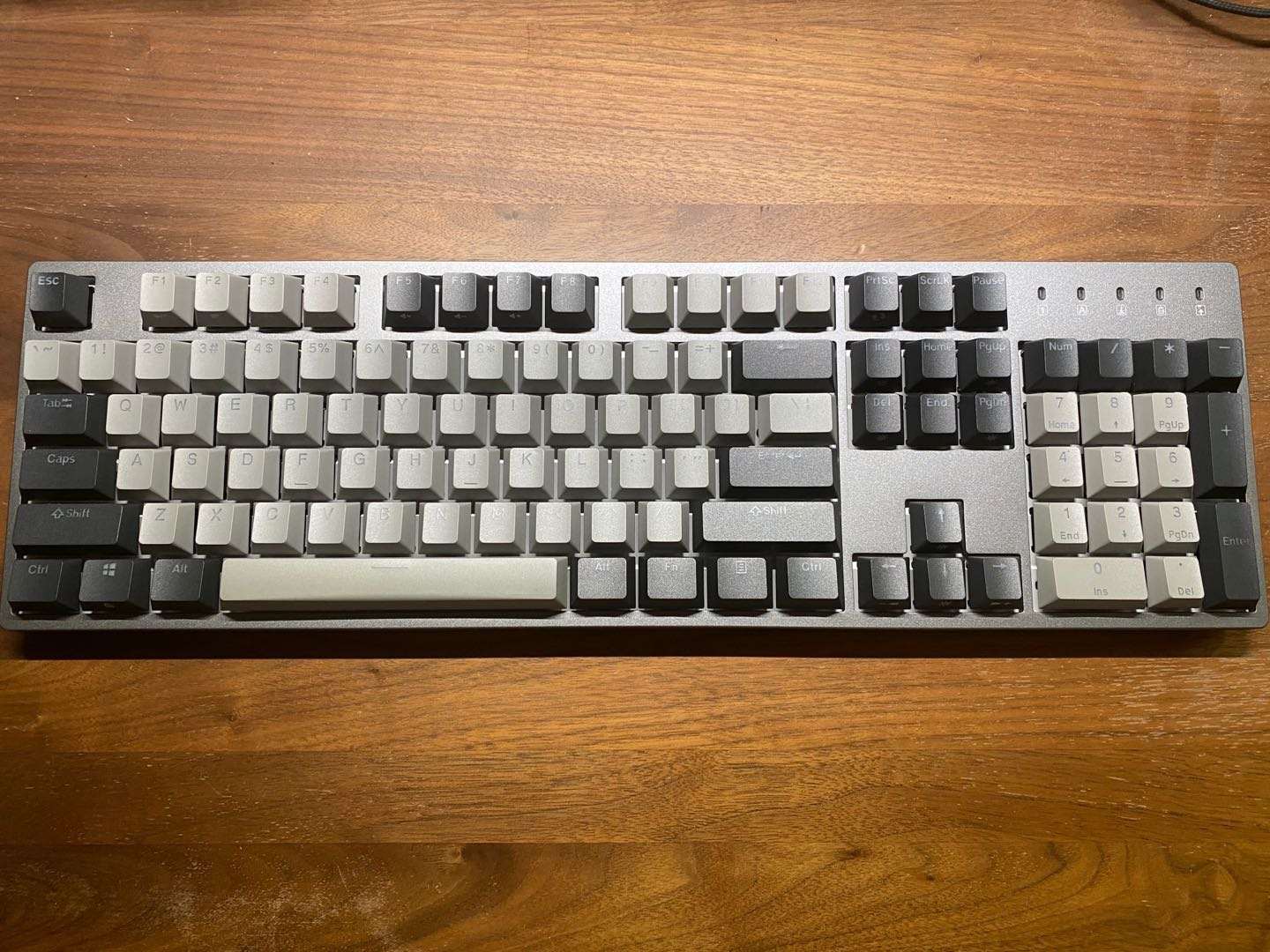 国产机械键盘什么牌子比较好,不到200元的国产机械键盘究竟怎样