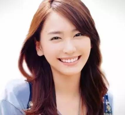 把水光针当饭吃？这位网红简直丧心病狂！整容后年入千万