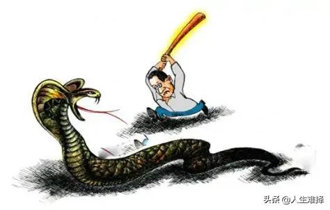 古人说的打蛇打七寸是直的吗,古人说蛇打七寸