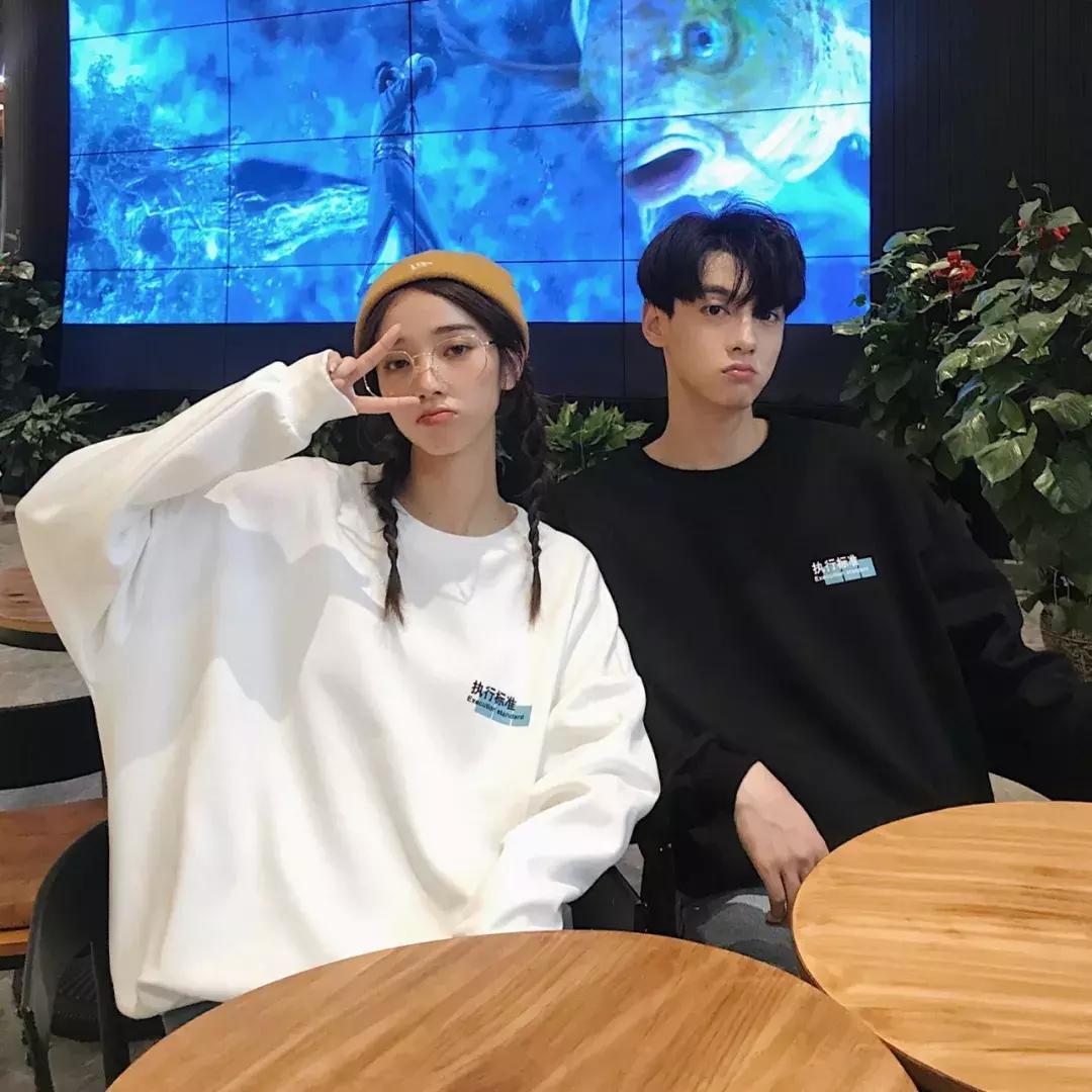 情侣装怎么撒狗粮,秀恩爱高阶技巧情侣装你得这样穿