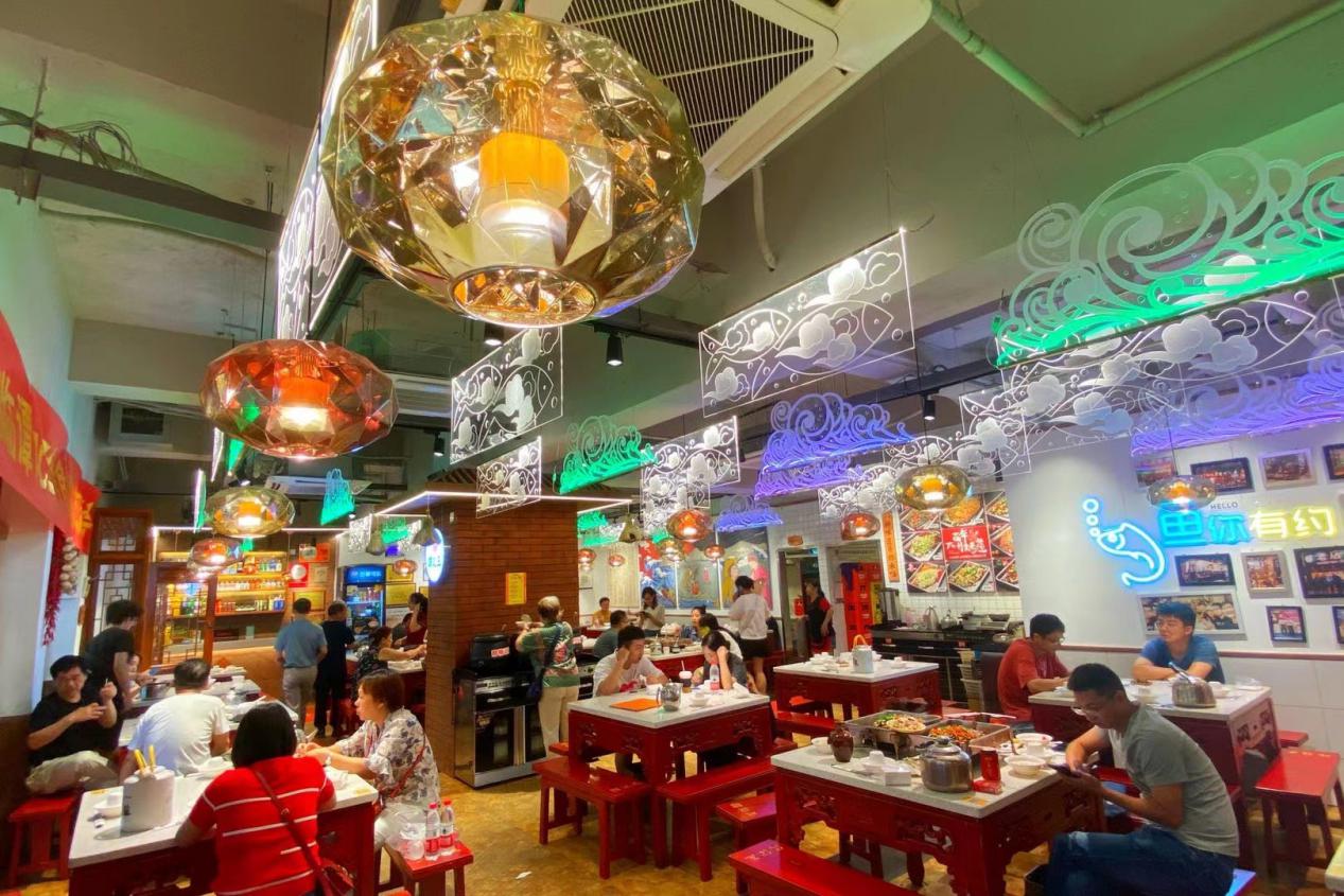 谭记万州烤鱼沙坪坝总店,开了17年的活鱼烤鱼店