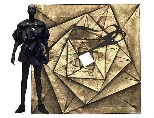 鏃ユ湰娼墝鎼厤,婕绌挎惌