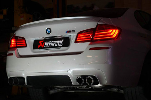 天蝎排气akrapovic中国官网,akrapovice天蝎全段钛合金排气