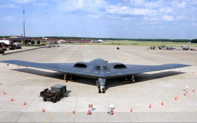 ho229轰炸机对比b2轰炸机,德吹的常用言论