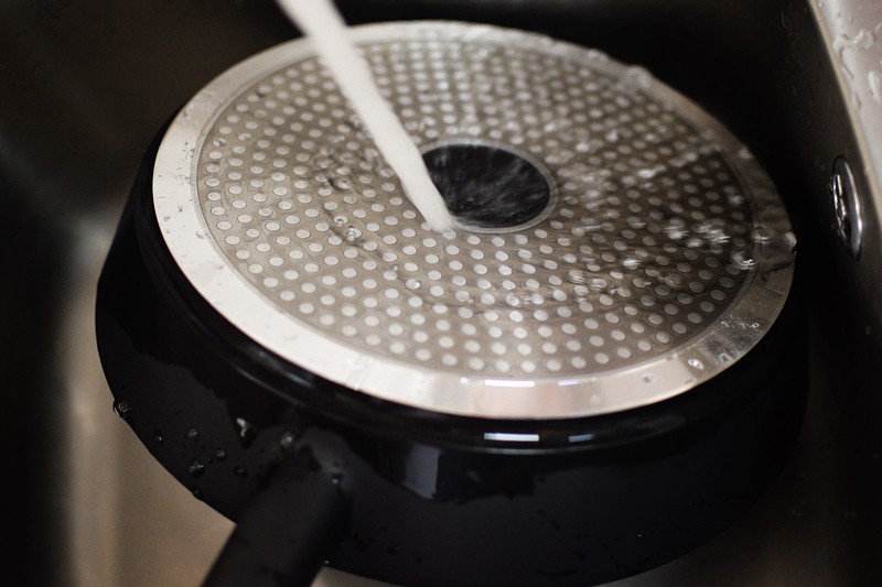 德国煎锅304不粘锅,德国原铸无涂层不粘锅