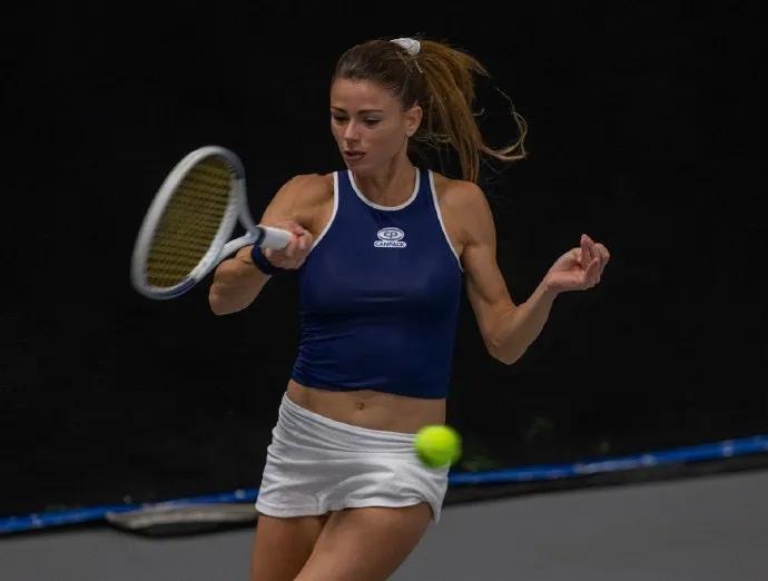 网球从零基础应该怎么练,网球技巧和打法初学者