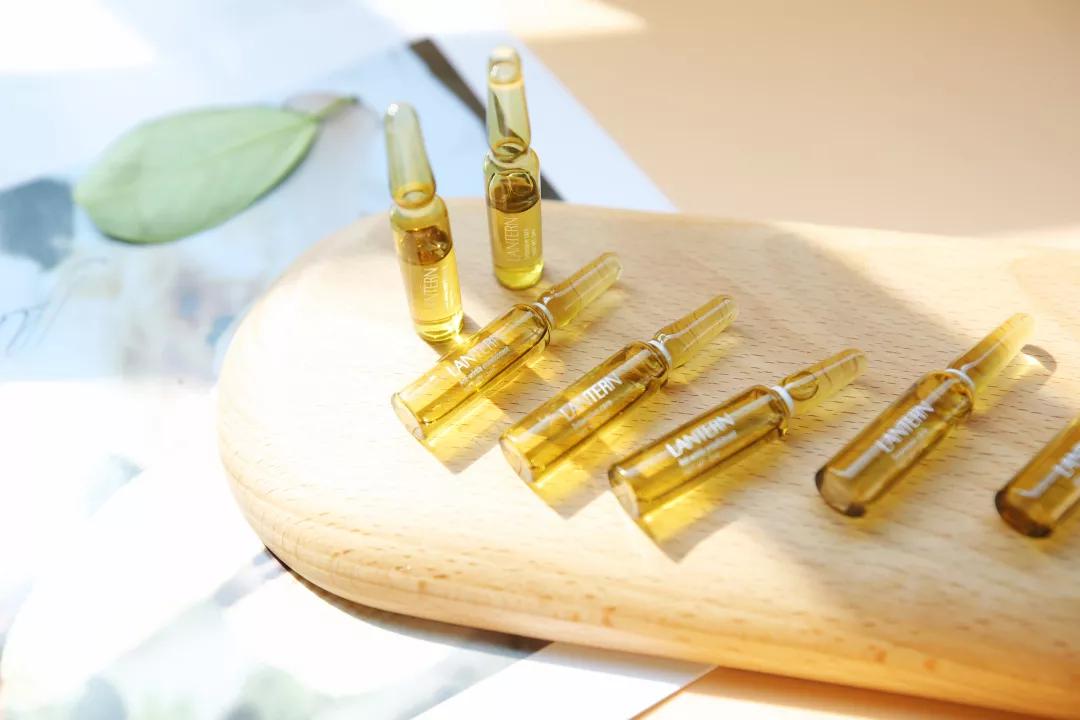 怎么避免化妆起皮,化妆已经起皮了怎么补救