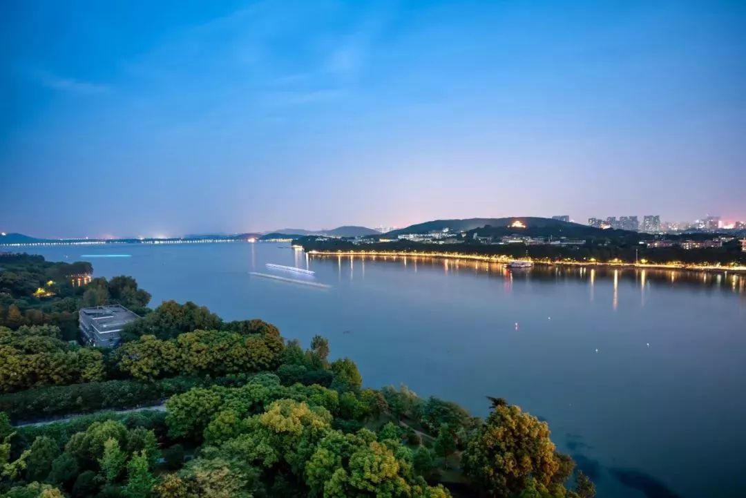 1月现在去哪里旅游机票最便宜,苏州冬天旅游机票价格多少