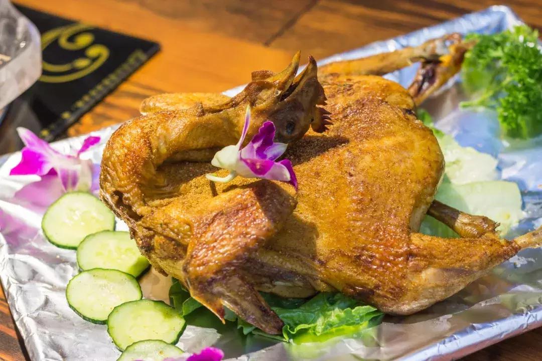 网红兔兔鲜锅来了，三天6.8折，锅子都是水晶的~~