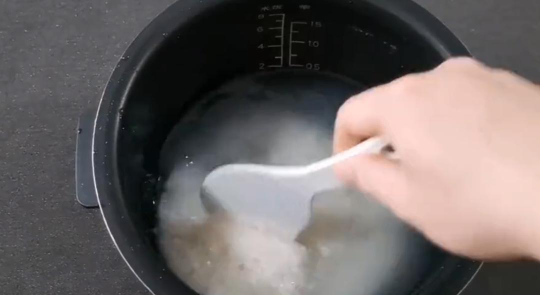 饭勺上小颗粒是什么,饭勺上的小颗粒有什么用