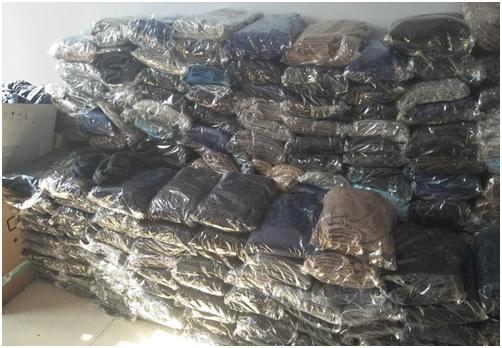 斌哥说服装生意经,斌哥摆地摊创业