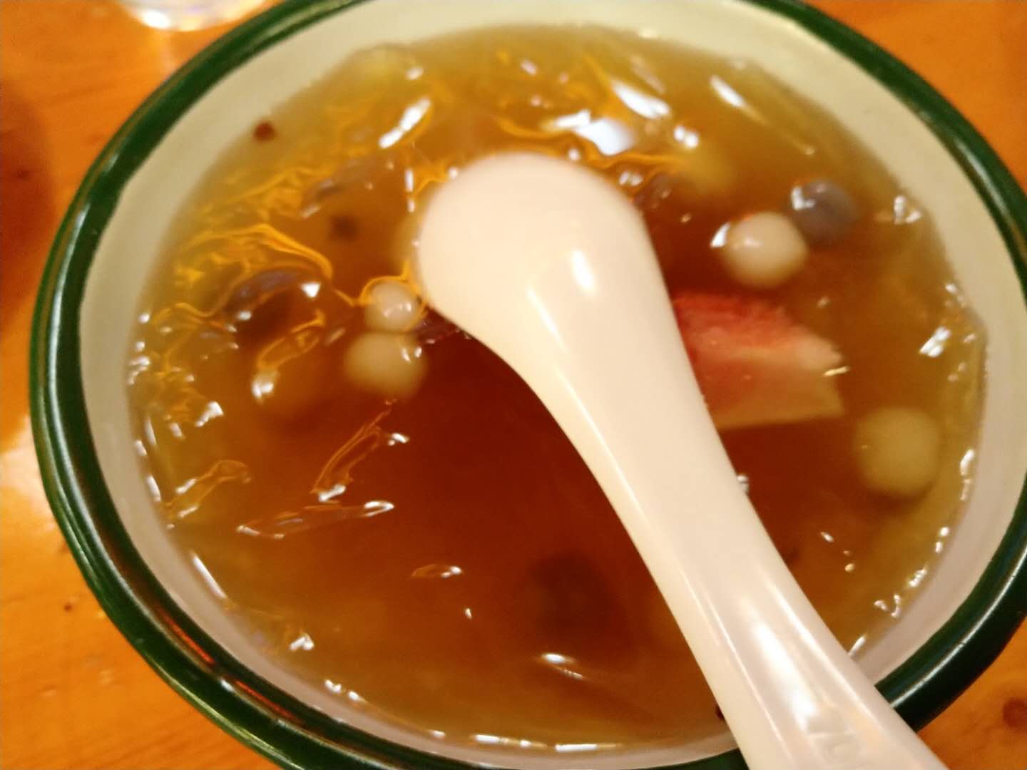 来成都必吃的十大小吃有哪些,外地人来成都必吃的十大小吃