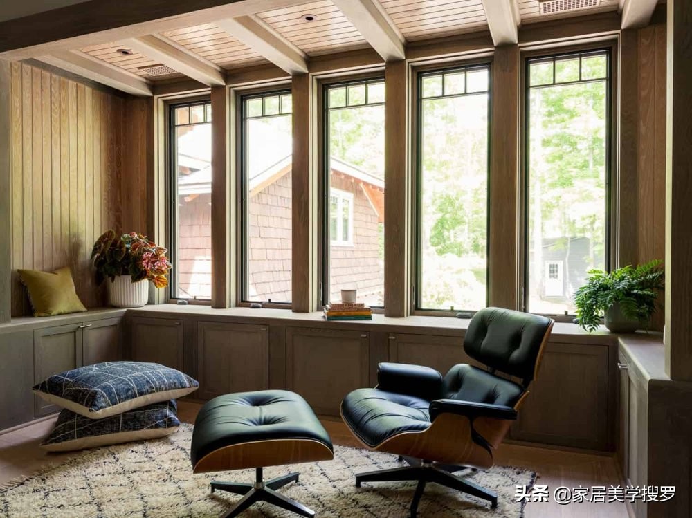 红橡木楼梯别墅,橡木楼梯踏步别墅