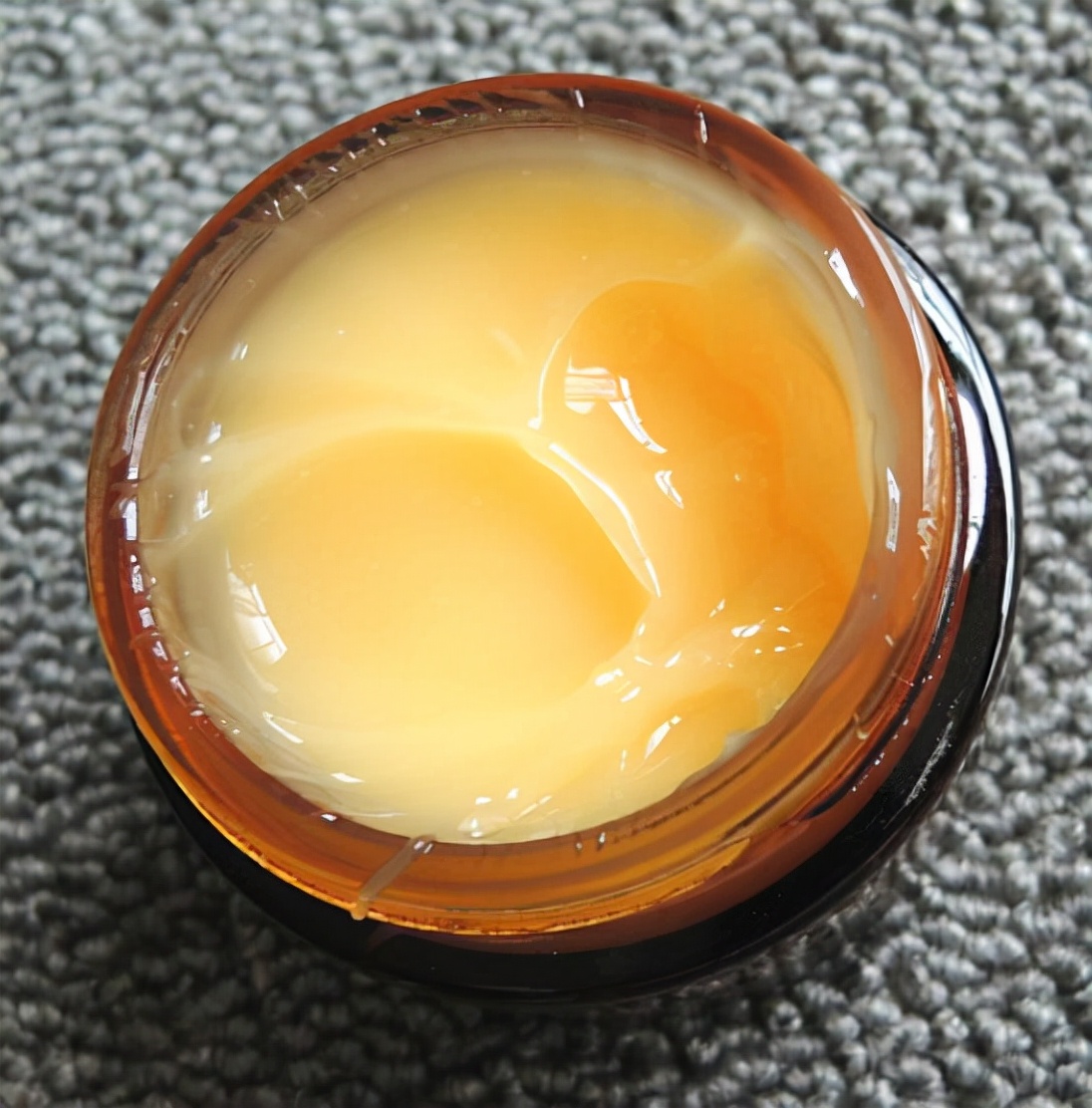 眼霜排名平价十大公认好用的眼霜 (眼霜哪款才是真正有效好用)