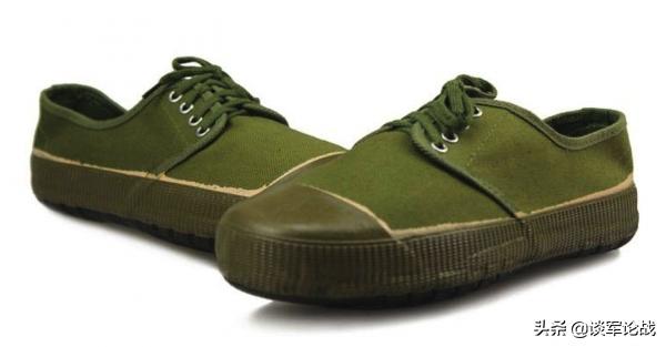 新中国成立70周年之际，聊一聊*用军**迷彩鞋的中国制造——多威