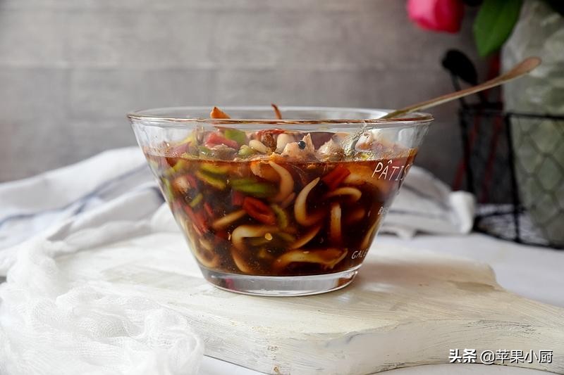 夏季火爆麻辣小海鲜,又简单又好吃的麻辣小海鲜
