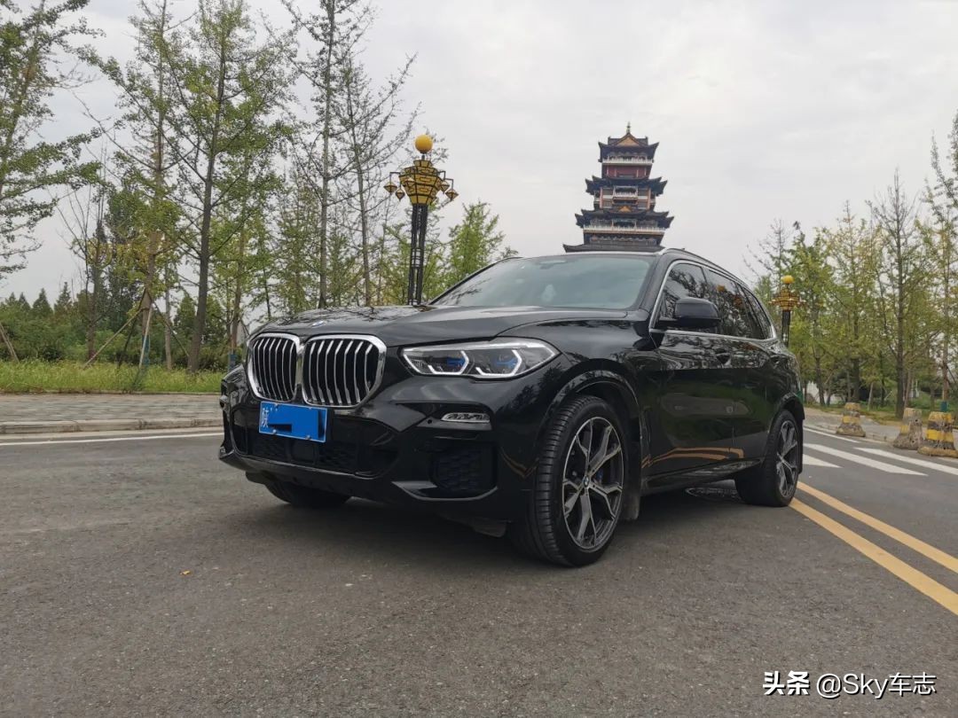 7天3000公里,宝马x57000公里发现烧机油