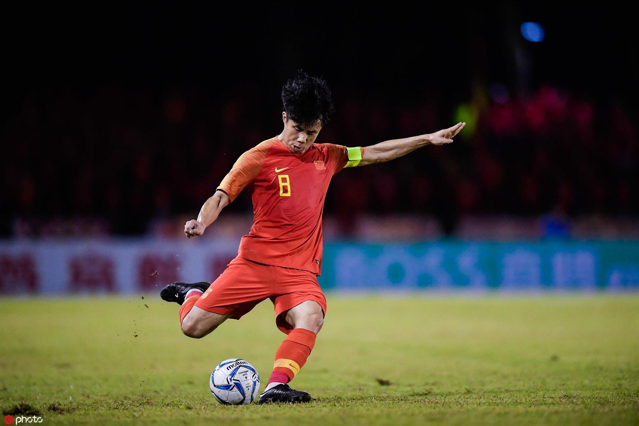 国足历史第一场比赛0比1胜菲律宾,国足半场0:3落后对手