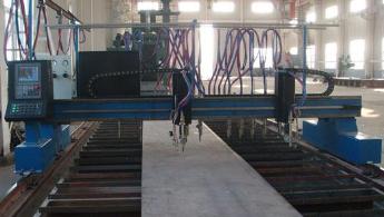 金属的东西用什么方法切割的呢,金属的切割和焊接