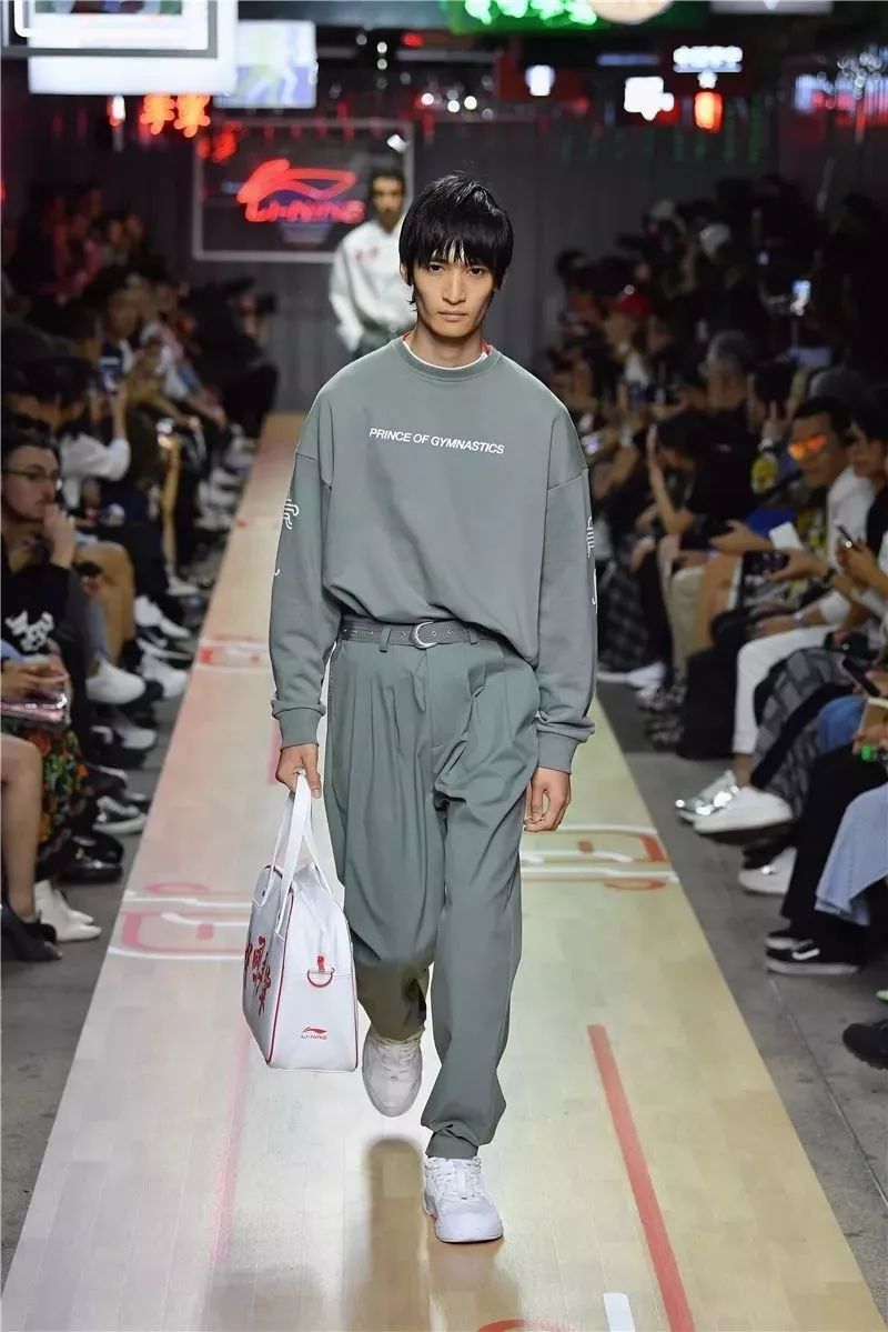 进击的国潮!看中国设计玩转西方街头潮流