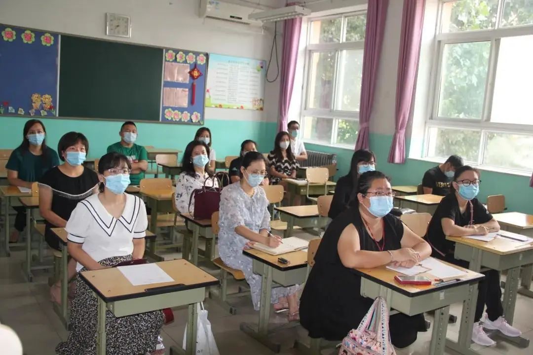 北京最新中小学生开学时间,北京市小学生开学