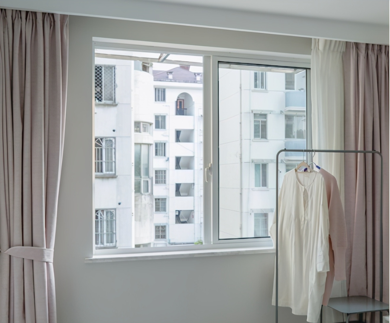 买窗帘怎么计价？定高和定宽哪个划算？老板耐心解释，终于搞懂了