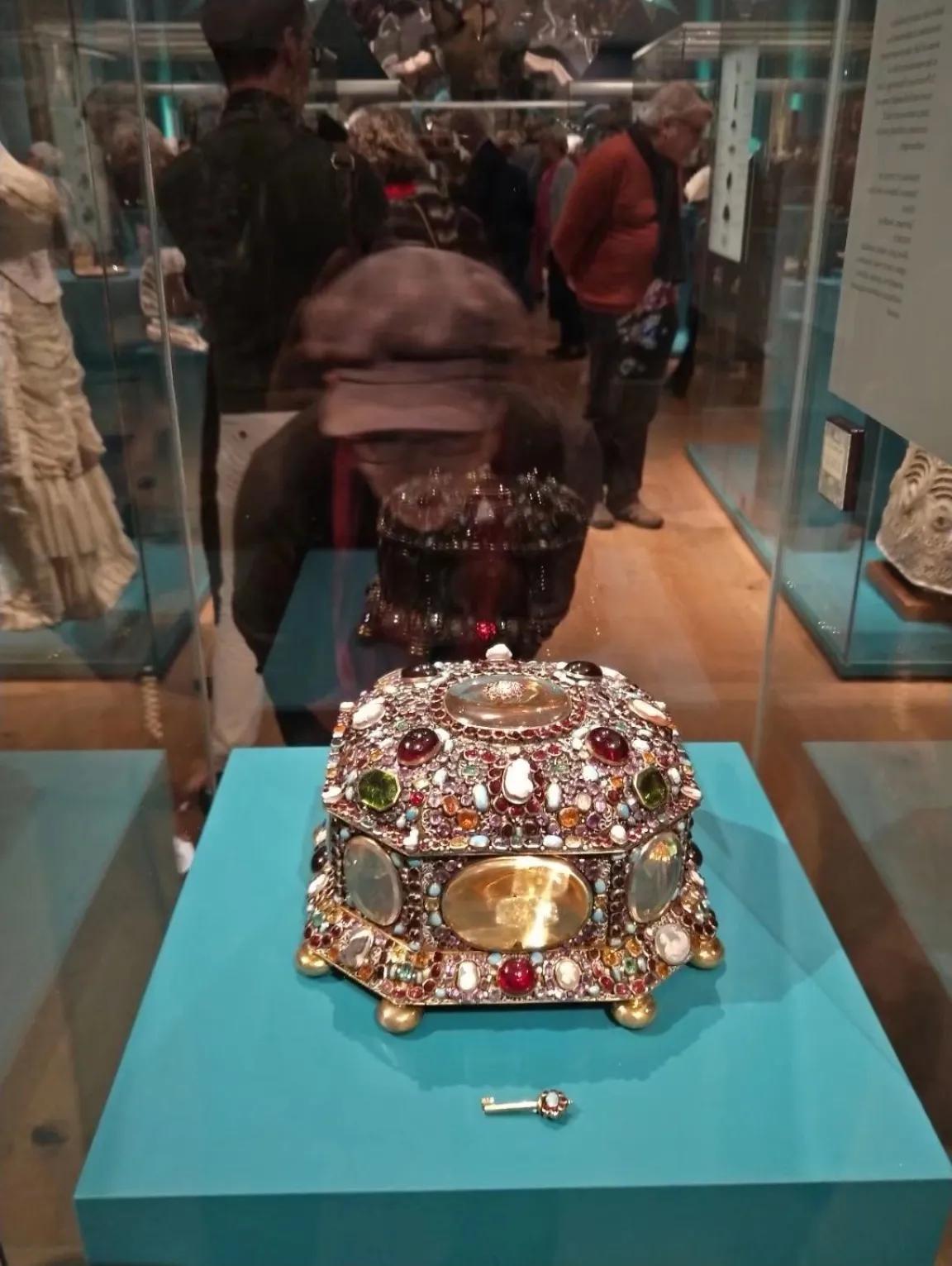 第一次出国就去荷兰,去荷兰怎么去最方便