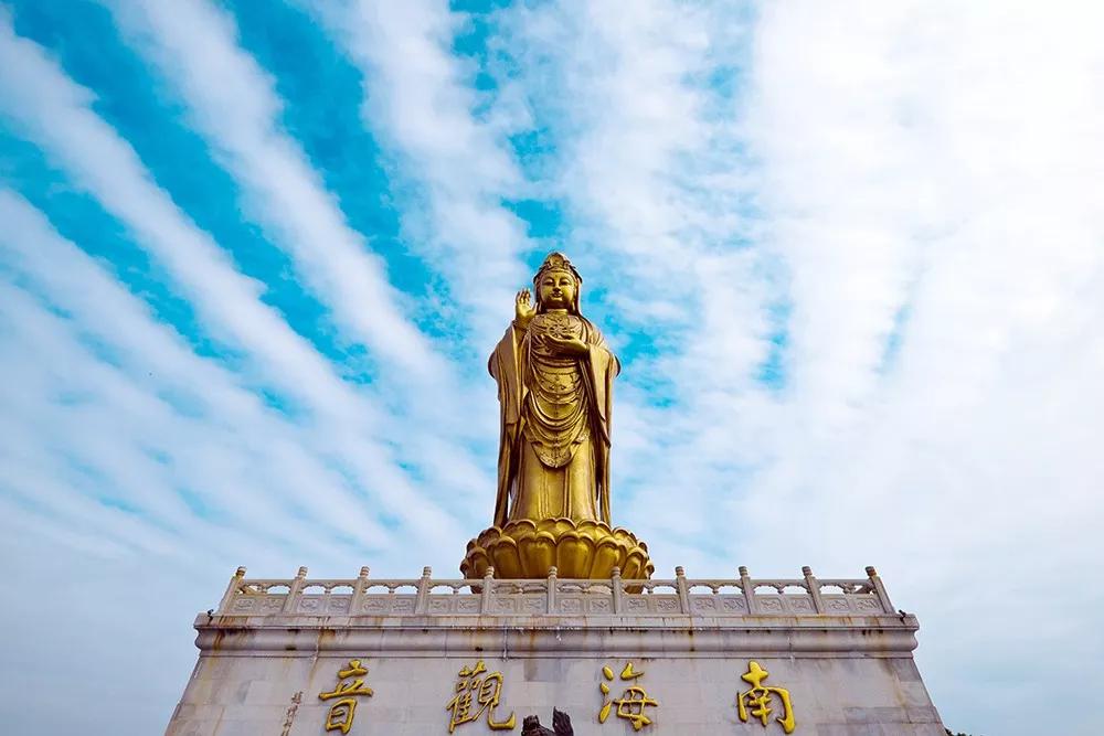 海口希尔顿酒店海鲜自助餐费用 (希尔顿海岛度假放松)
