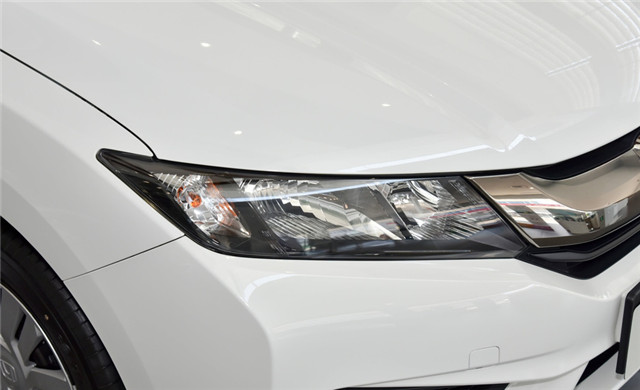 本田锋范的动力性能不容置疑,本田新锋范跟新桑塔纳谁更值得买