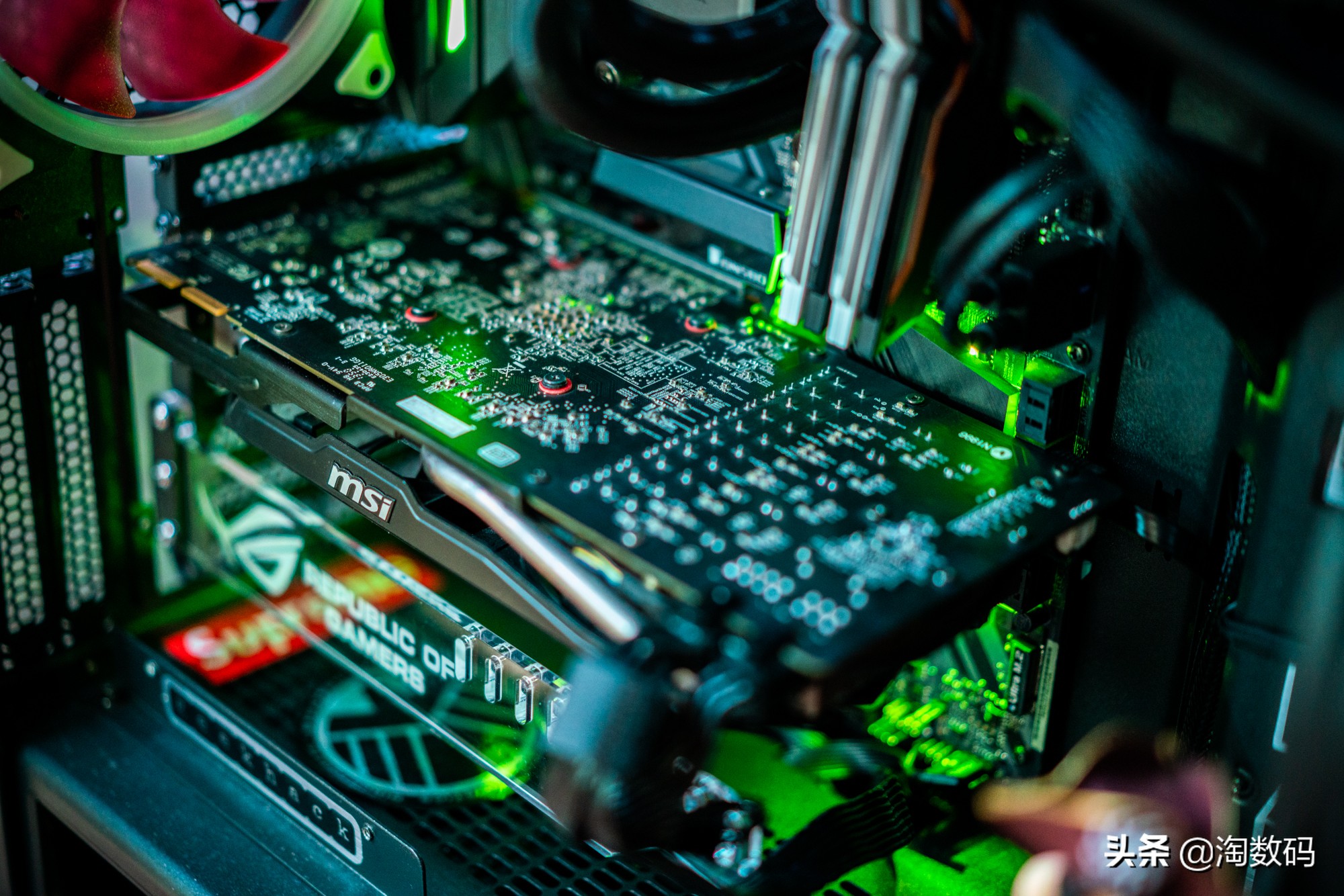 上古显卡回顾:微星MSI红龙R9280X3GB显示卡廉颇尚能战否?