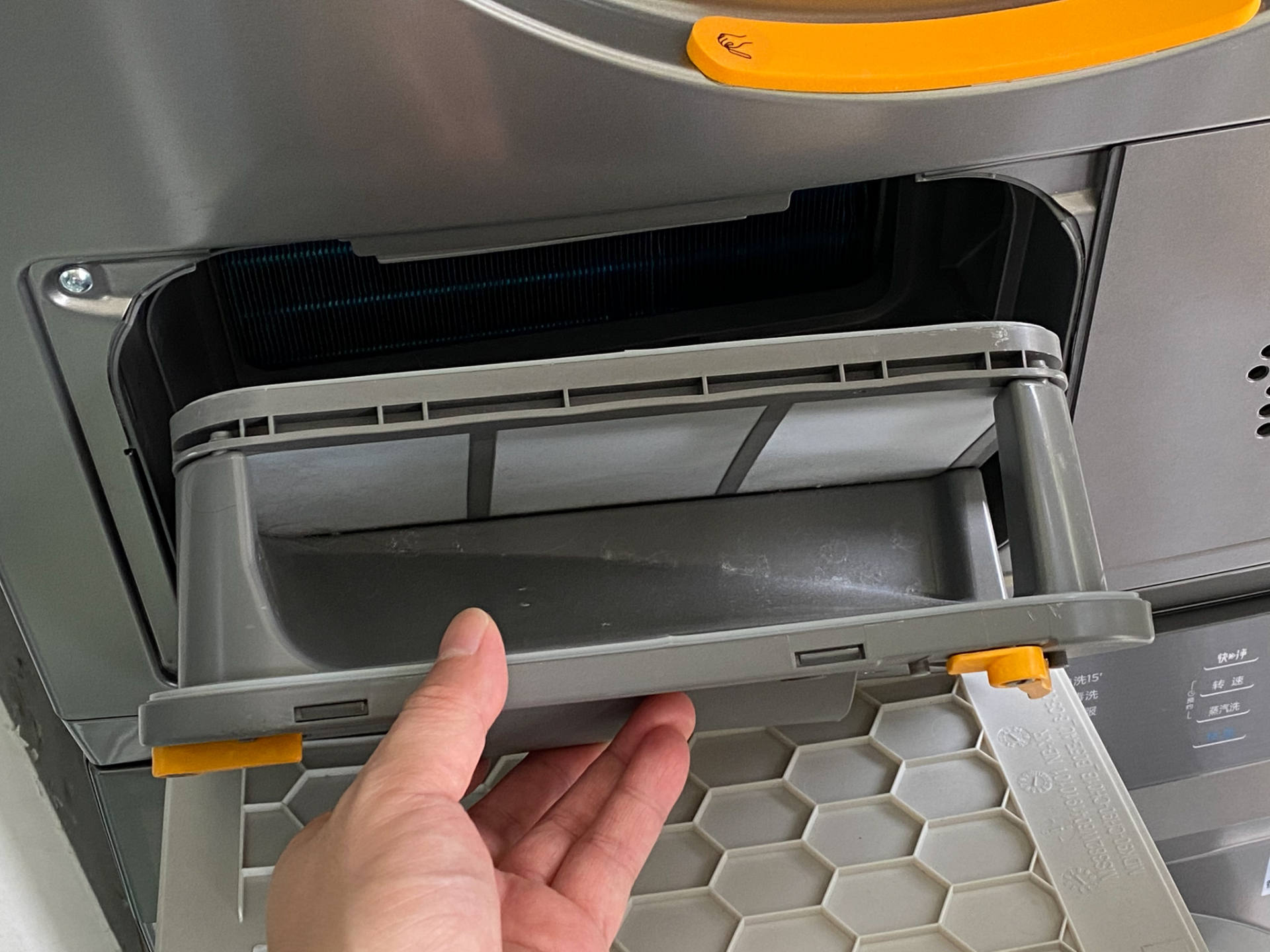 传说中的洗烘套装有那么好吗?春夏秋冬衣物都试过后,有了答案