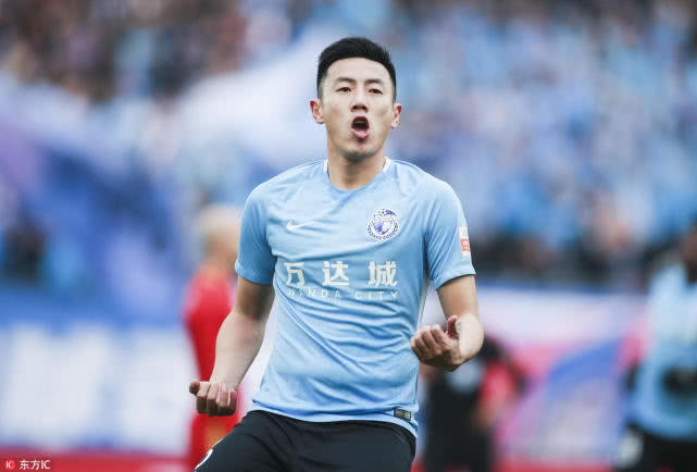 回顾大连一方足球的历史,大连足球曾经的辉煌成就