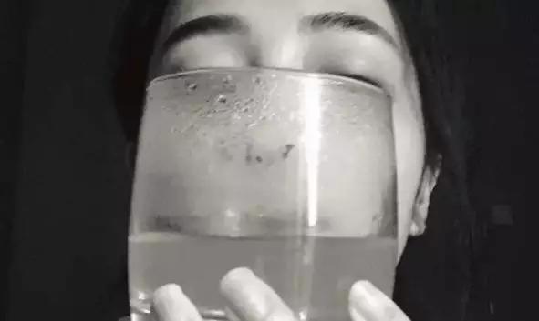 直男们,痛经是真的痛