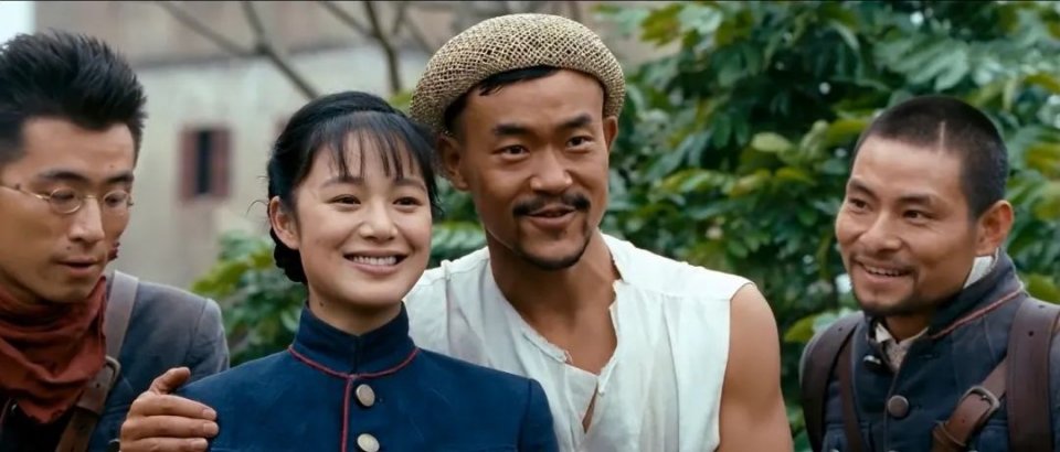 《让*弹子**飞》的深度解析:为什么屠龙少年,终究要变成恶龙