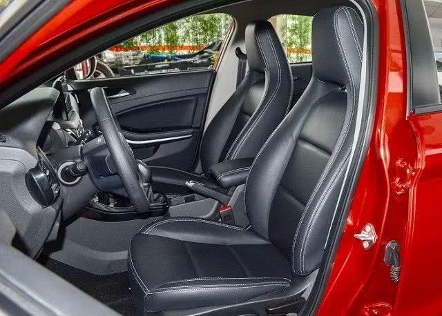 三大件不输合资车，行驶品质一流，试驾陆风轿跑SUV逍遥