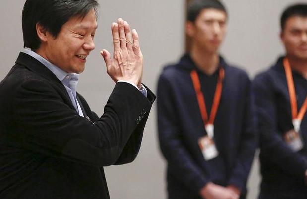 华为荣耀V20发布会，和小米“全面战争”的开始